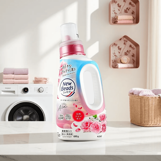 KAO  New Beads Laundry Detergent Rose & Magnolia 690g
