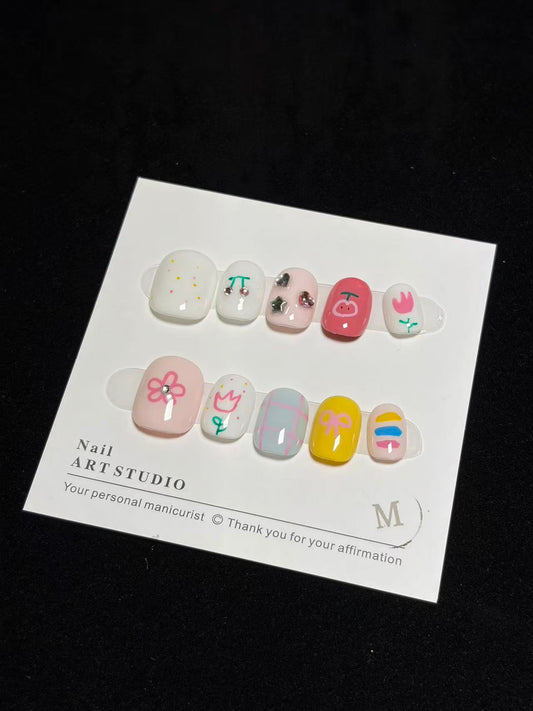Pastel Doodle Flower Cute | Short Square Press-Ons No.9