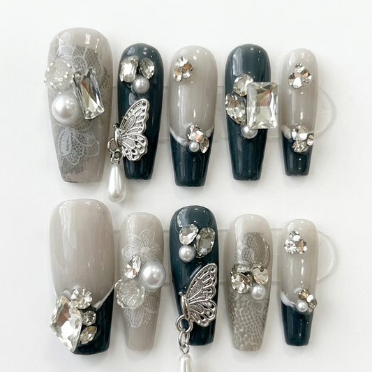 Faux ongles à presser ornés de strass faits main : Faux ongles en acrylique de luxe noirs nude, petite taille